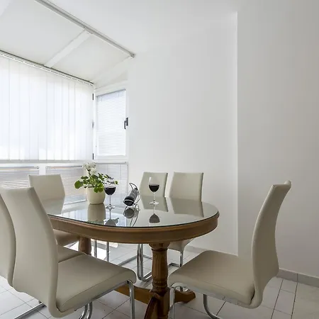 아파트 Lukic 스플리트